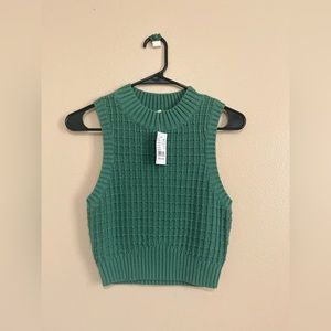 Pacsun Knit Green Sweater Vest.(M)